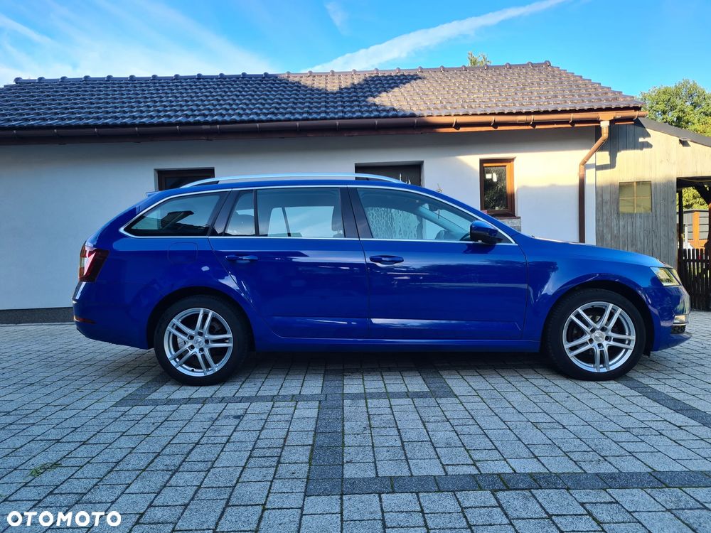 Skoda Octavia 1.6 TDI DSG Premium Edition - 5