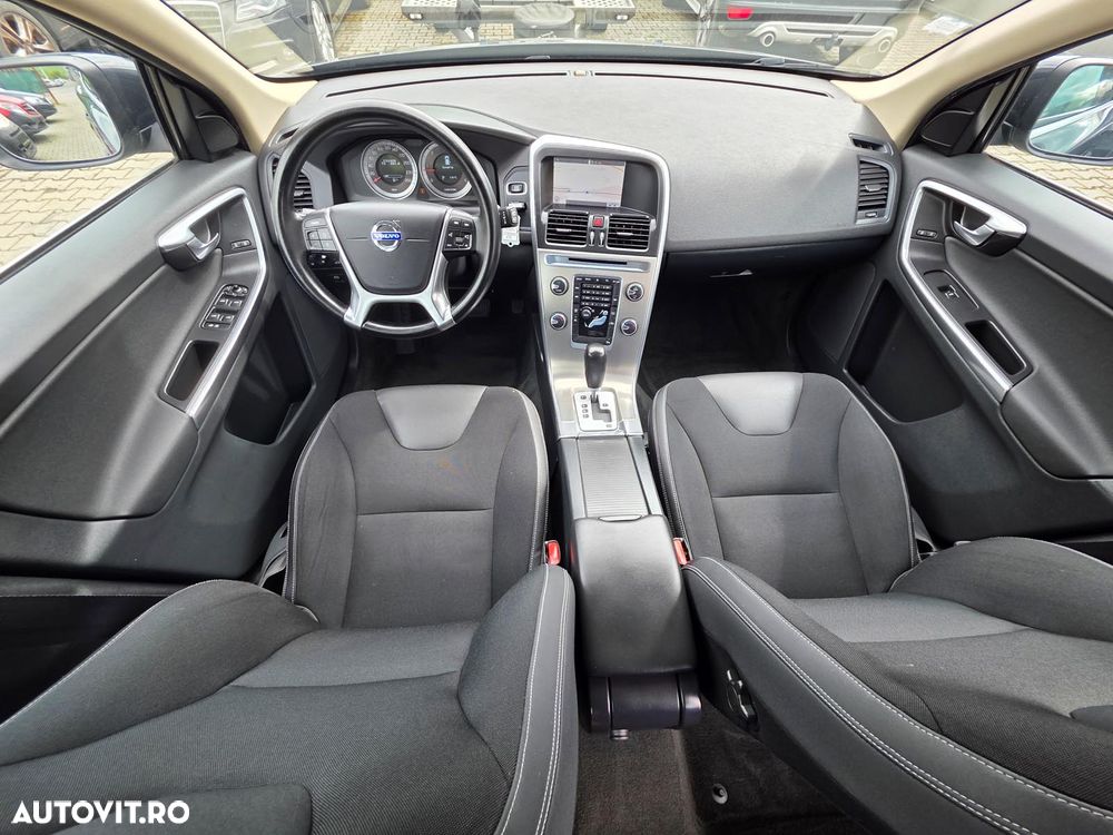 Volvo XC 60 D4 Geartronic Momentum - 5