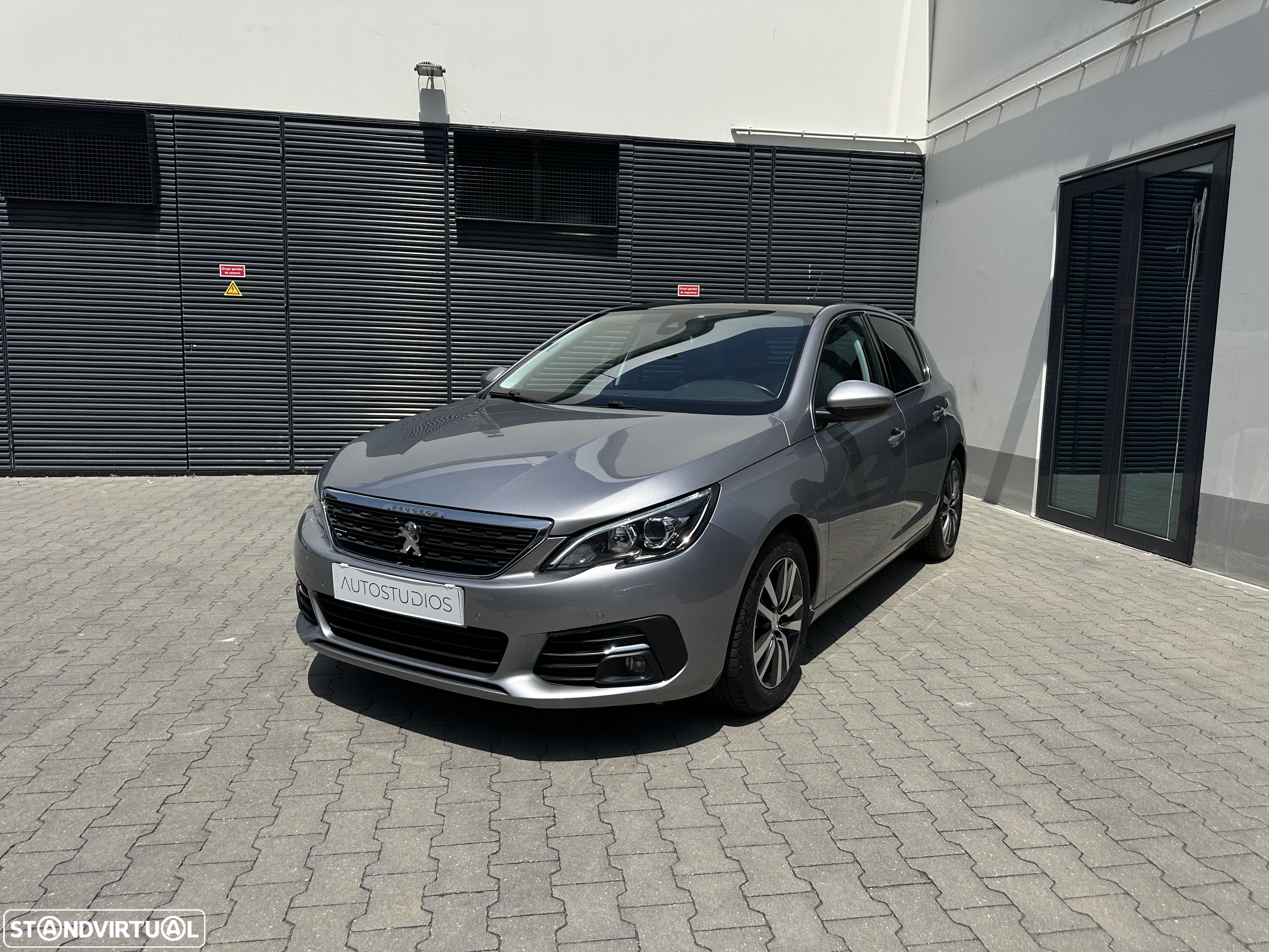 Peugeot 308 1.2 PureTech Allure Pack EAT8 - 1