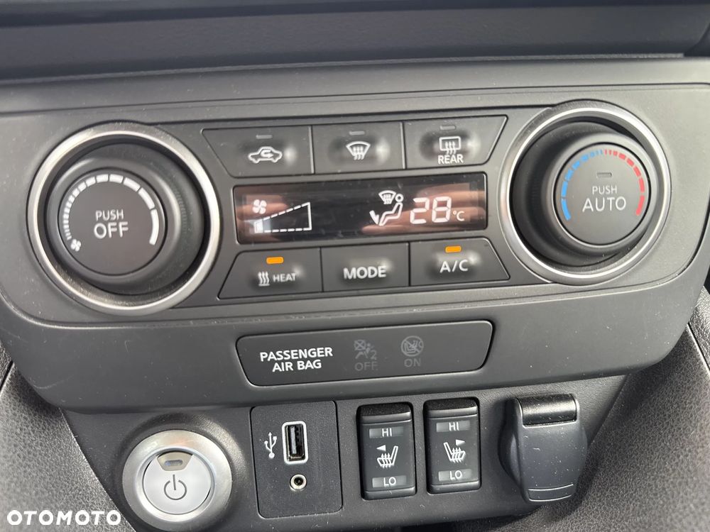 Nissan Leaf 40kWh Acenta - 21