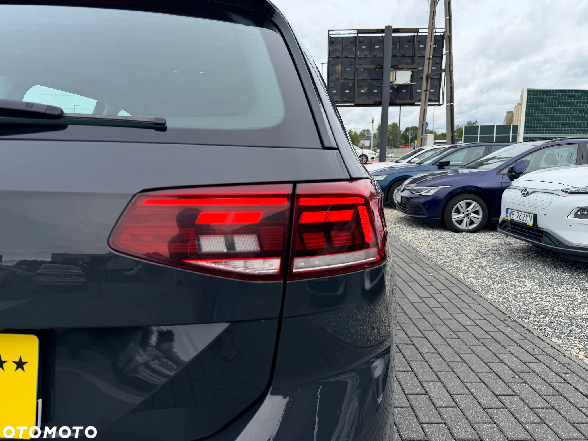 Volkswagen Passat 2.0 TDI EVO Business - 8
