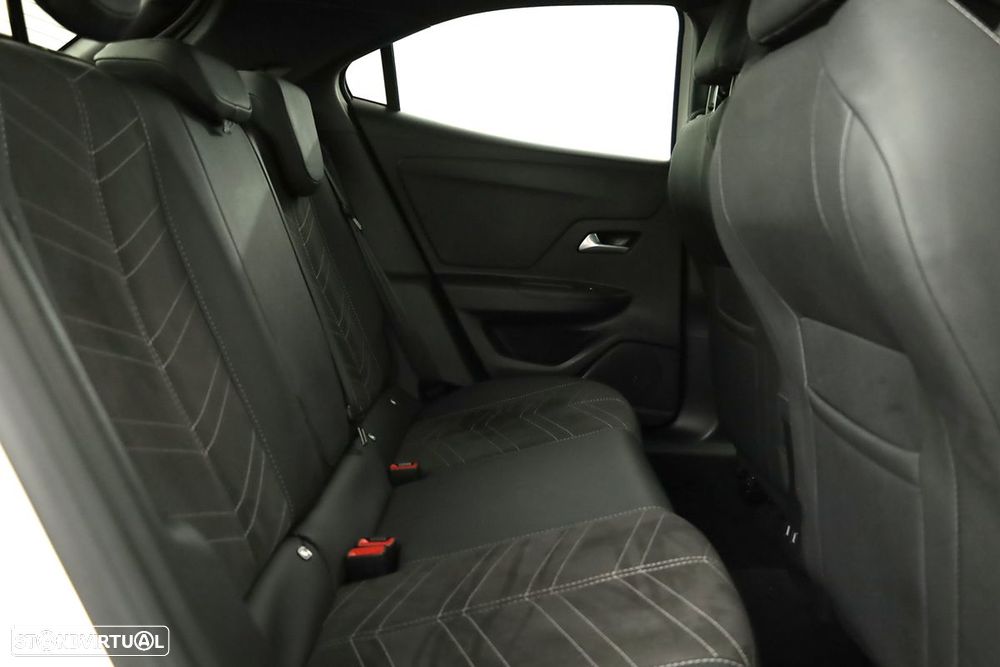 Opel Mokka 1.2 T Ultimate AT - 21