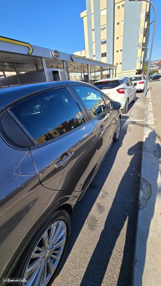 Peugeot 208 1.2 PureTech Style - 7