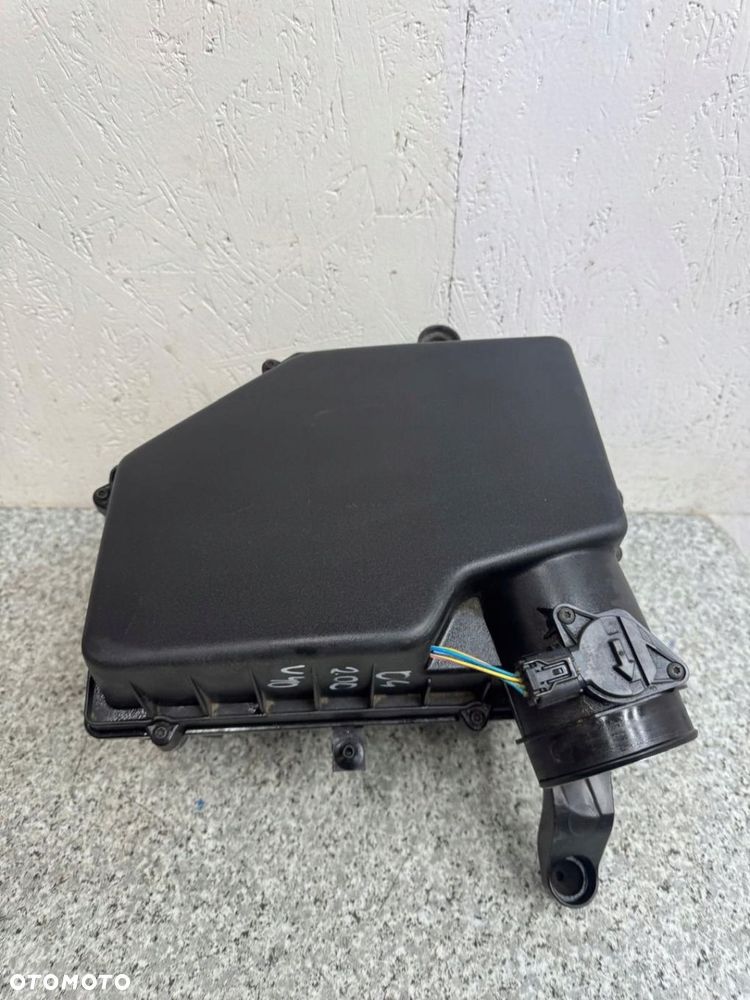 OBUDOWA FILTRA PWOIETRZA VOLVO V40 II 2012-2018 31338653 2.0 D4