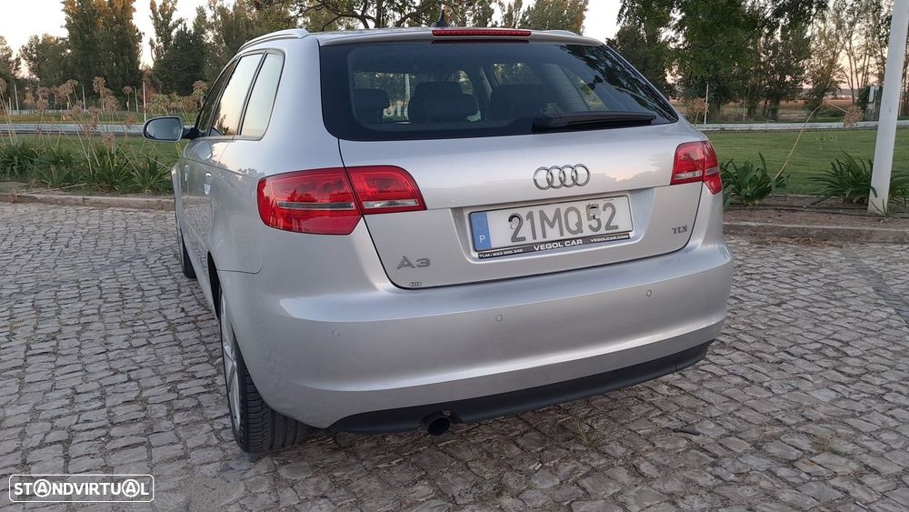 Audi A3 Sportback 1.6 TDI Sport - 5