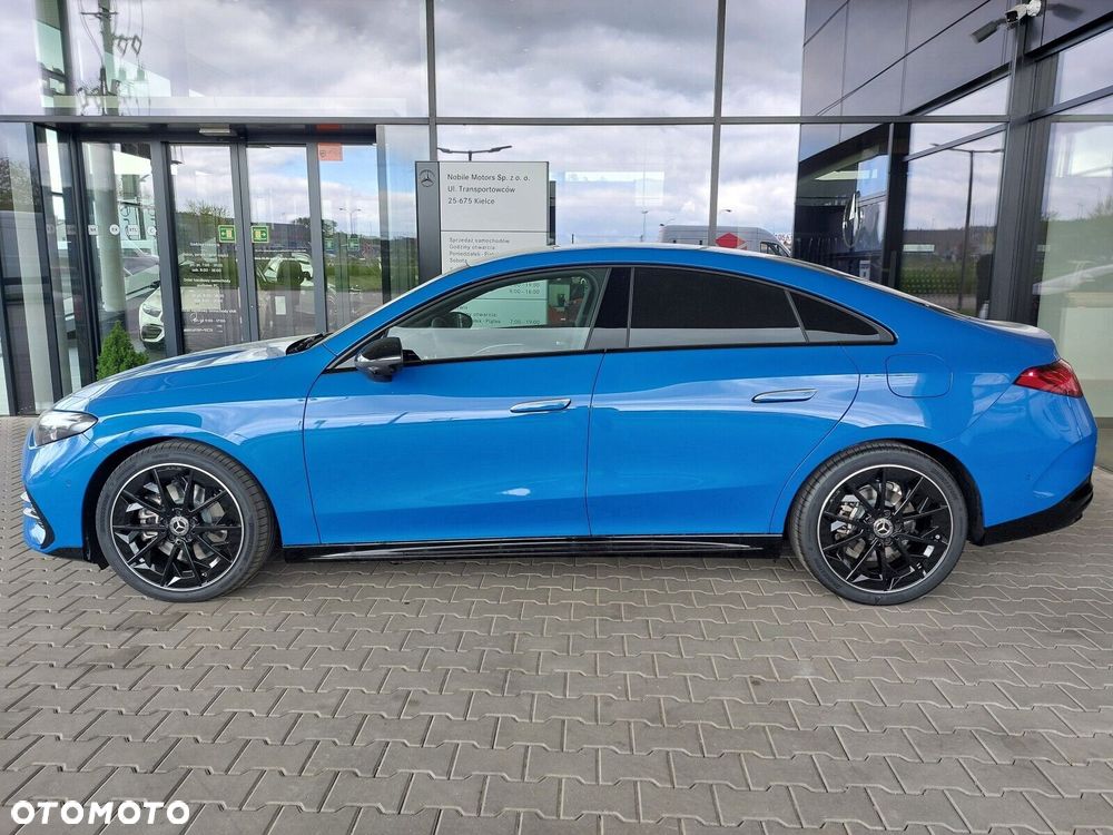 Mercedes-Benz CLA - 4