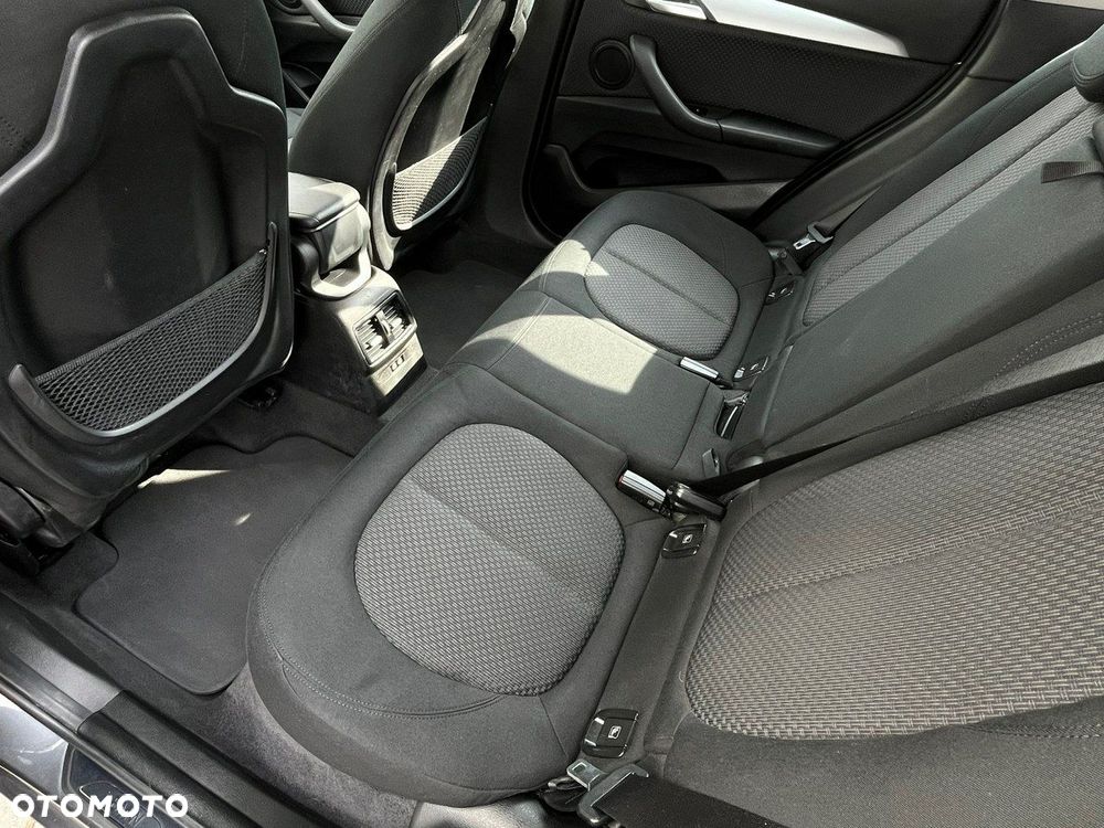 BMW X1 xDrive25e Advantage - 15