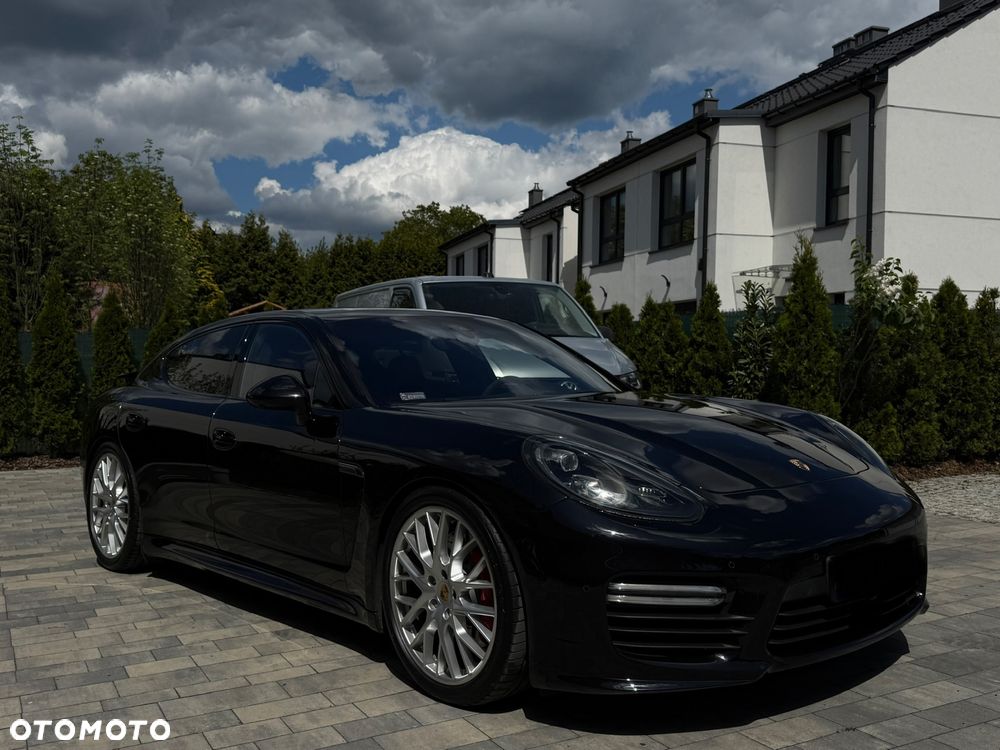 Porsche Panamera Turbo - 4
