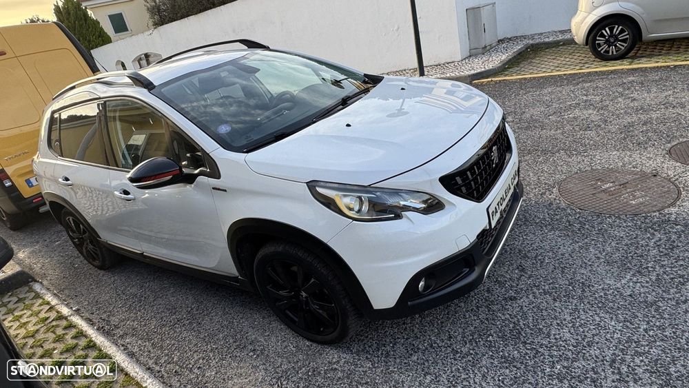 Peugeot 2008 1.2 PureTech GT Line EAT6 - 1