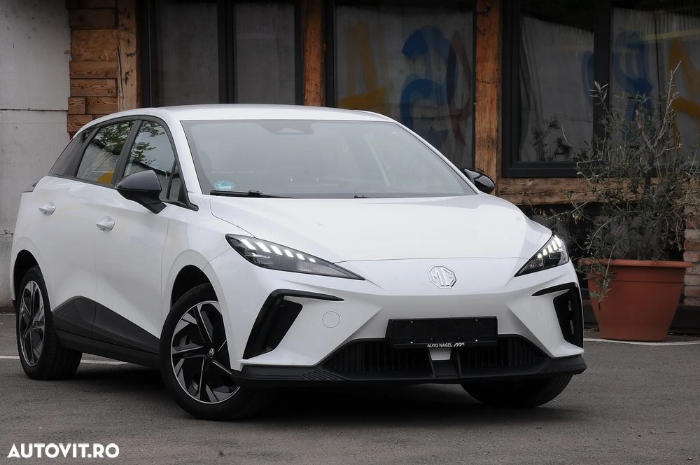 MG MG4 EV 51 kWh Explore - 1