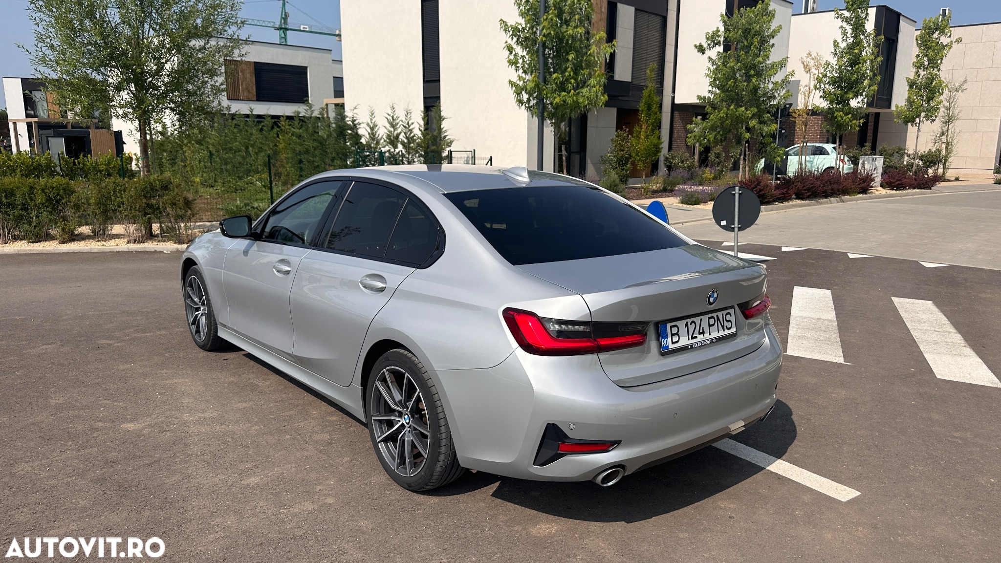 BMW Seria 3 320d xDrive AT - 4