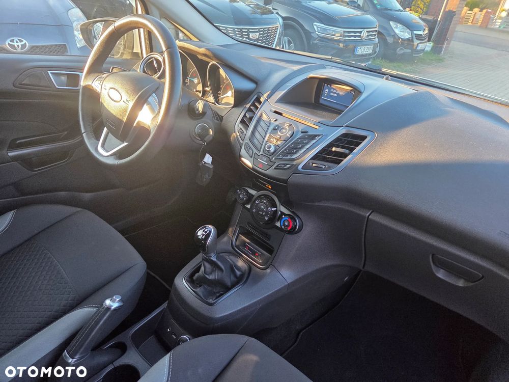 Ford Fiesta - 11