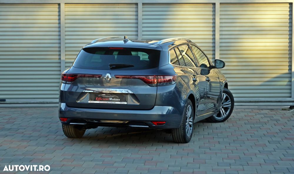 Renault Megane BLUE dCi 115 EDC INTENS - 4