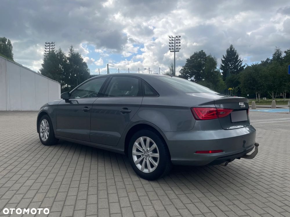 Audi A3 Limousine 1.6 TDI clean diesel Attraction S tronic - 6