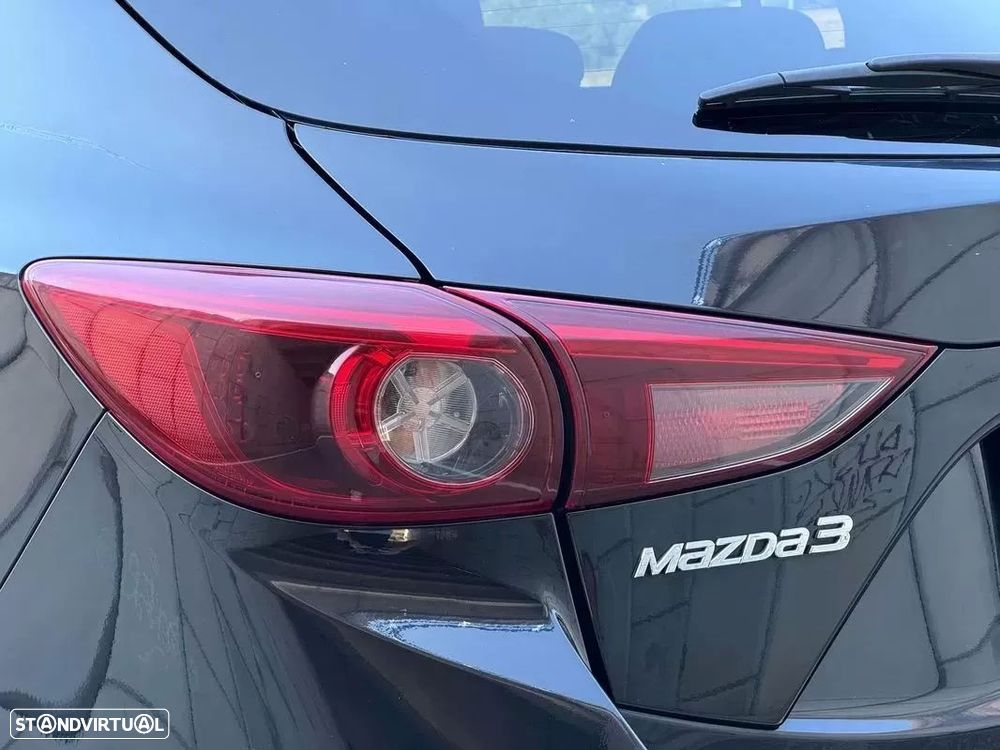 Mazda 3 Hatchback 1.5 Sky-G Evolve Navi - 5