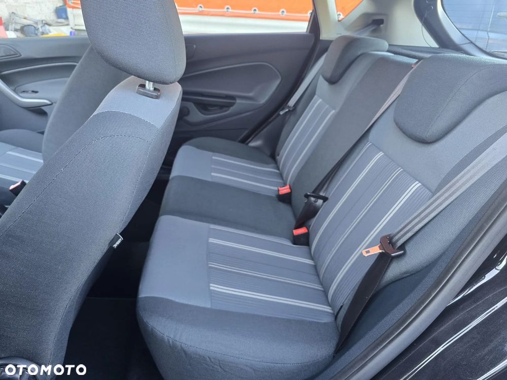Ford Fiesta 1.25 Trend - 26
