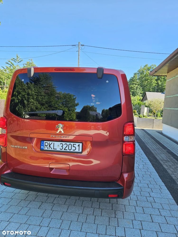 Peugeot Traveller - 6