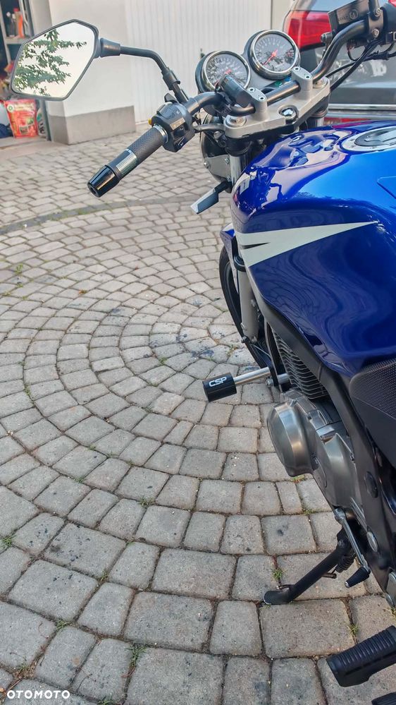 Suzuki GS - 4