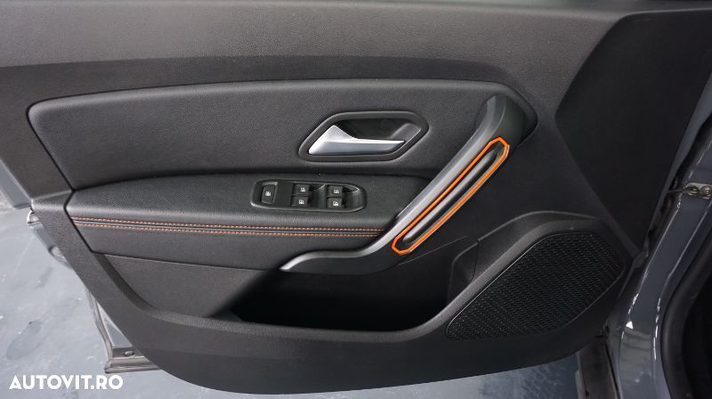 Dacia Duster TCe 150 4X4 Extreme - 23