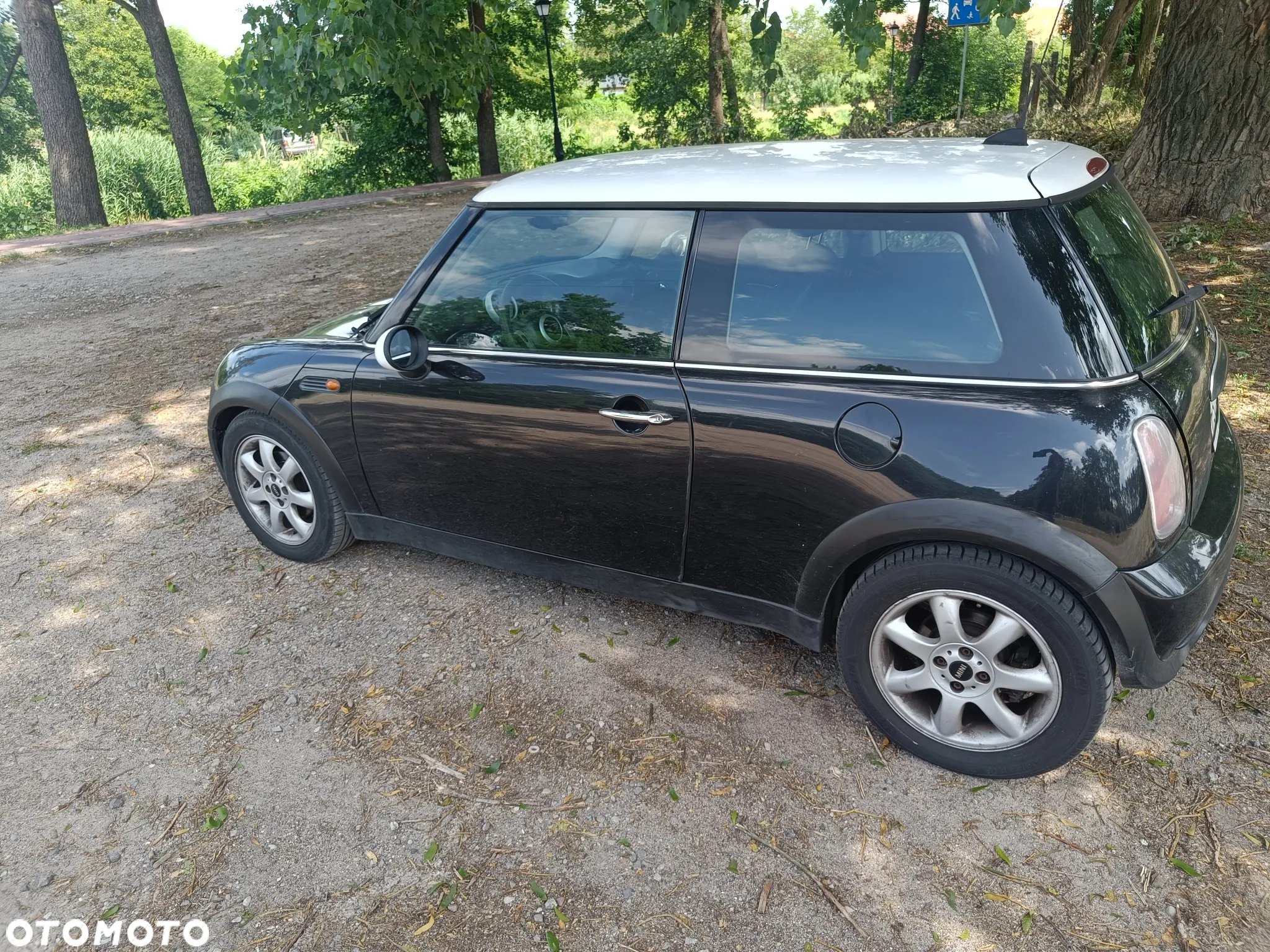 MINI ONE - 8