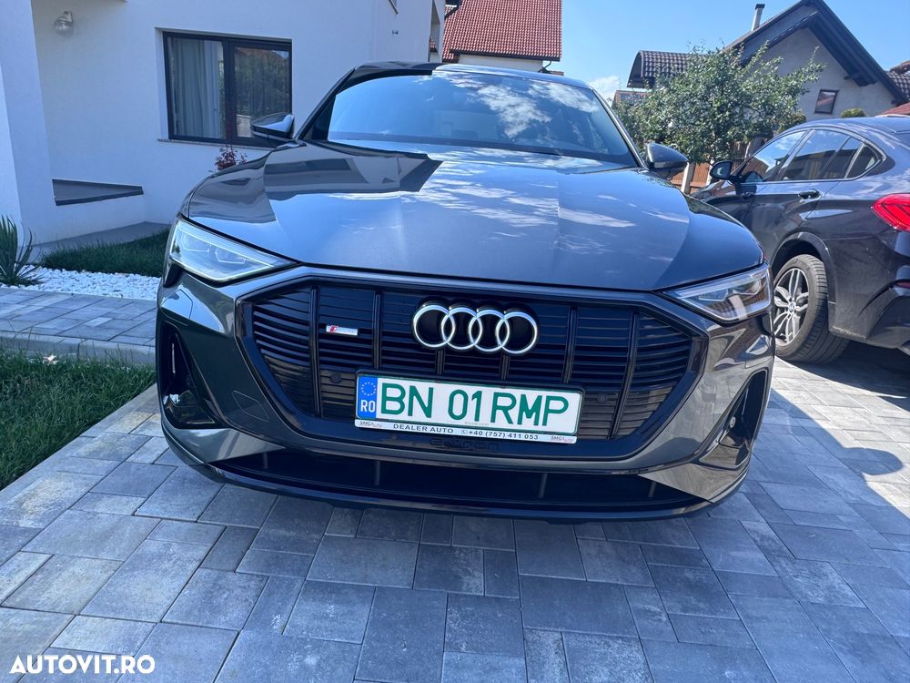 Audi e-tron - 4
