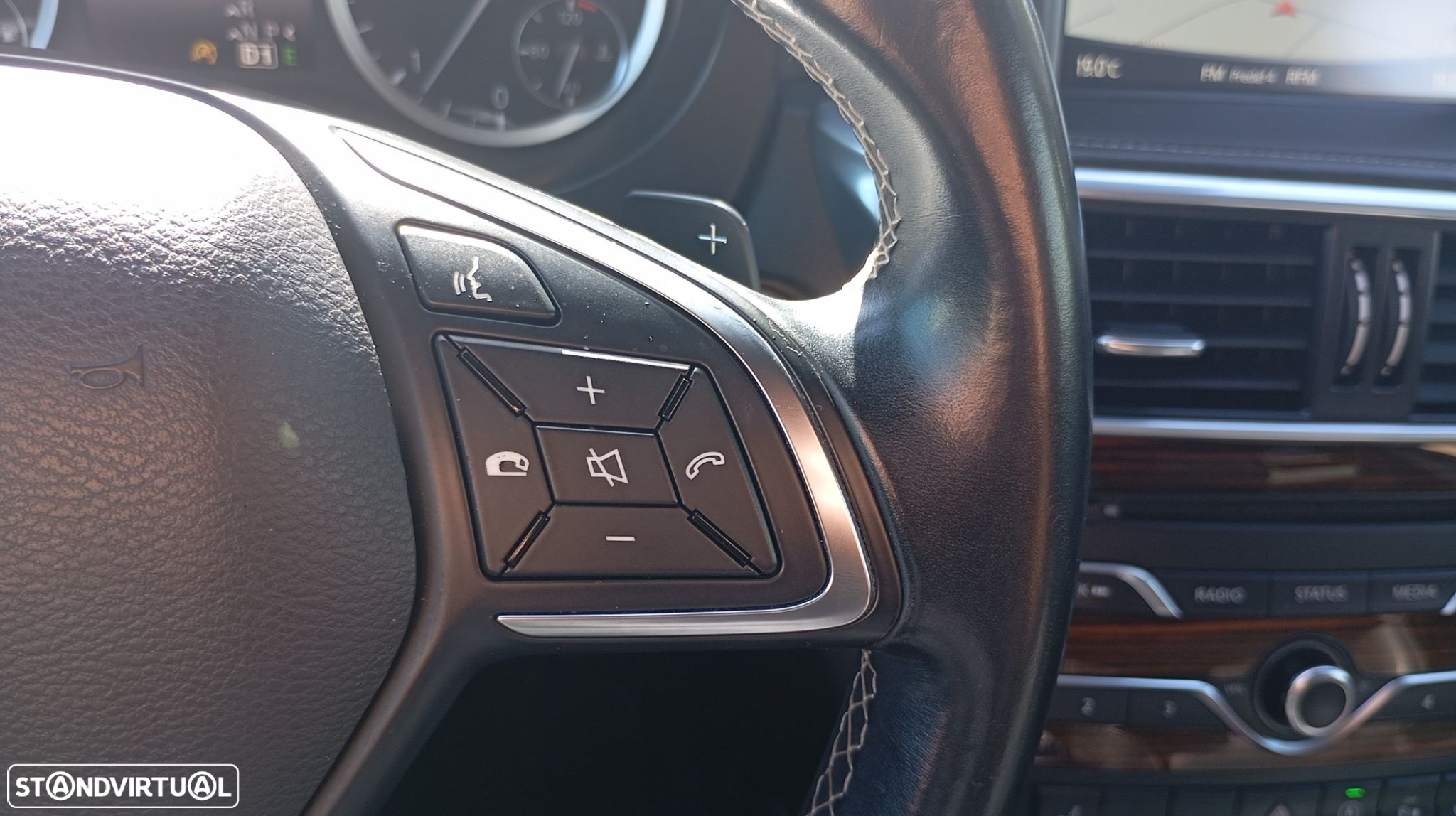 Infiniti Q30 2.2d DCT AWD Luxe Tech - 25