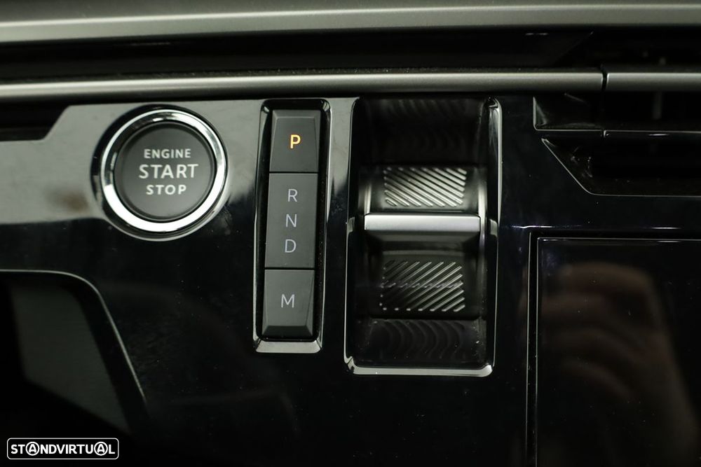 Peugeot 5008 1.2 Hybrid Allure e-DCS6 - 13