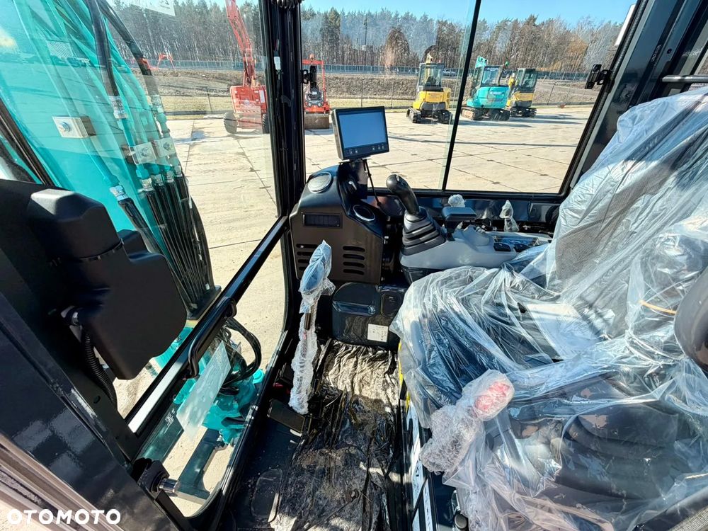 Kobelco SK17SR-3E - 10