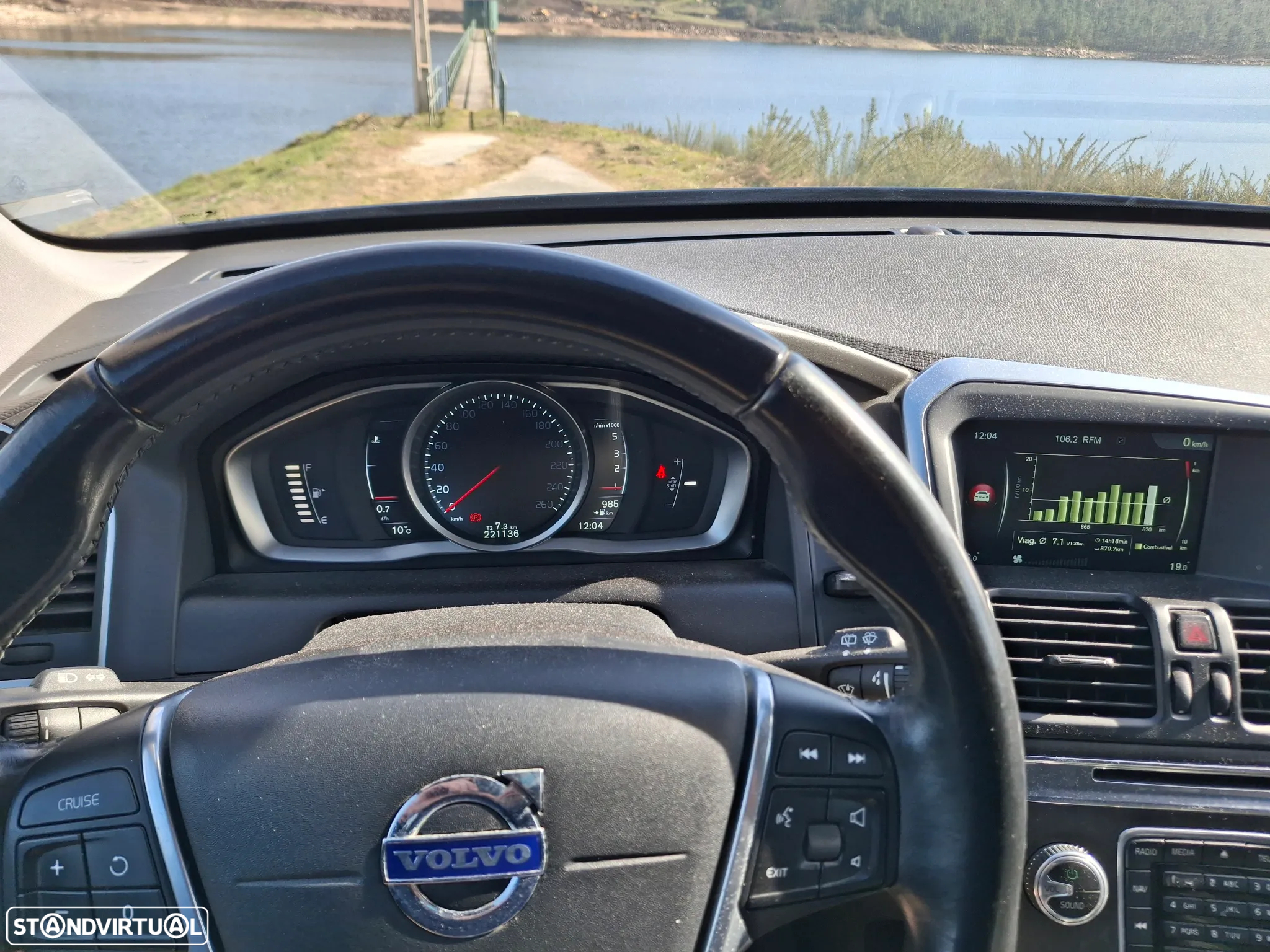 Volvo XC 60 2.0 D4 Momentum - 13