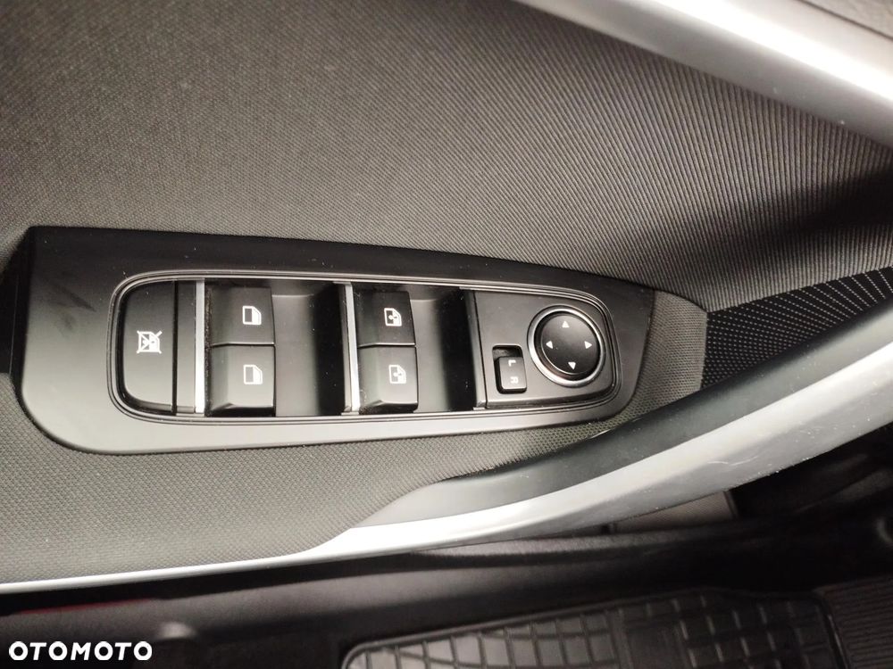 Kia Ceed 1.5 T-GDI M - 26