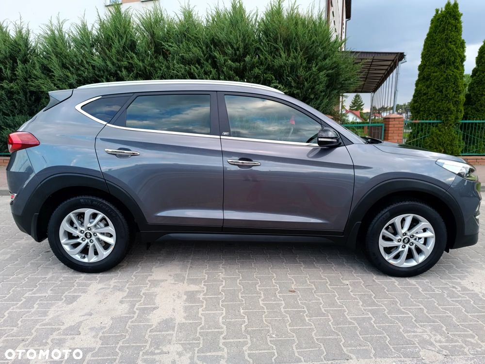 Hyundai Tucson 1.6 GDI BlueDrive Style 2WD - 30