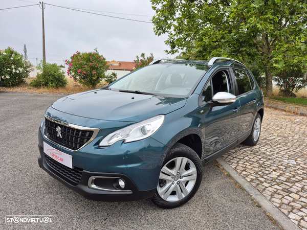 Peugeot 2008 1.2 PureTech Style