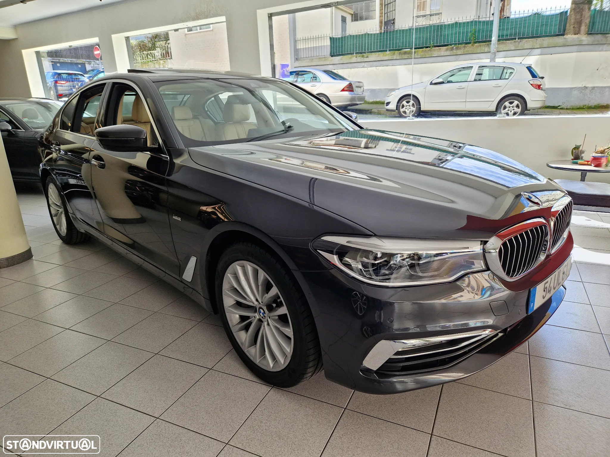BMW 540 i xDrive Line Luxury Auto - 23