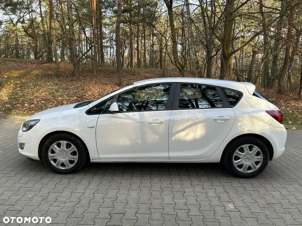 Opel Astra 1.6 Edition 111 Jahre - 3