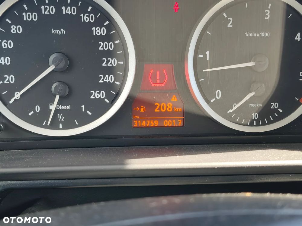 BMW Seria 5 525d - 2