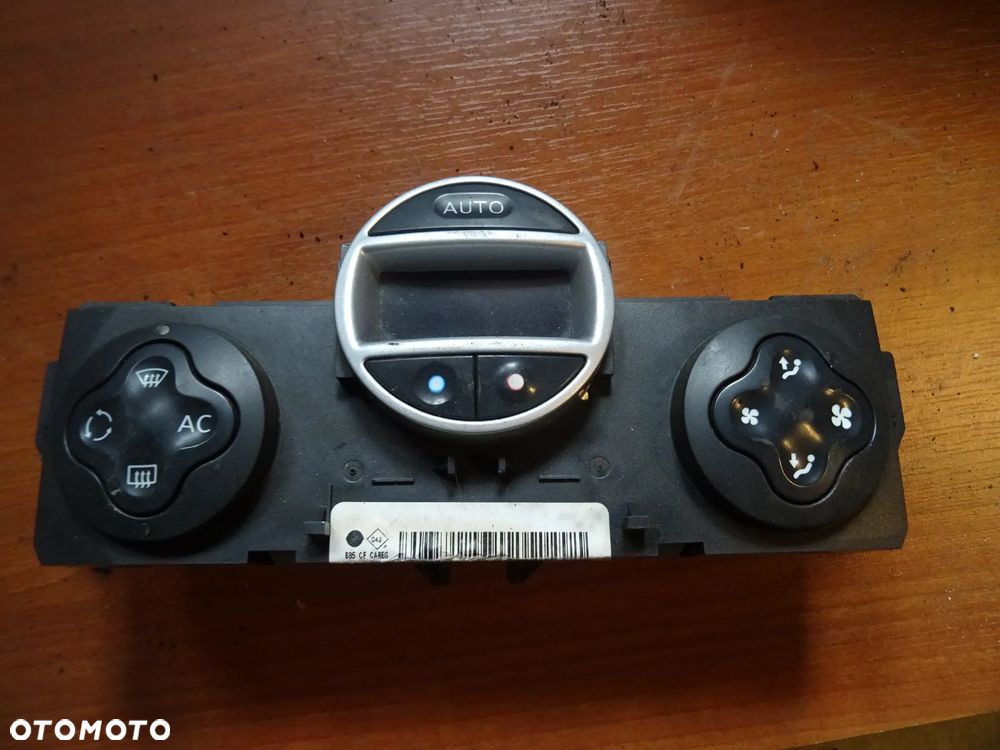 RENAULT CLIO 3 PANEL STEROWNIK NAWIEWU KLIMATYZACJI CZESCI  1.5DCI