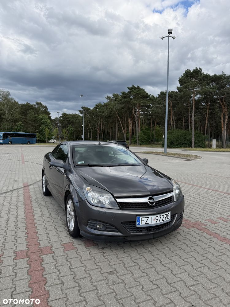 Opel Astra - 1