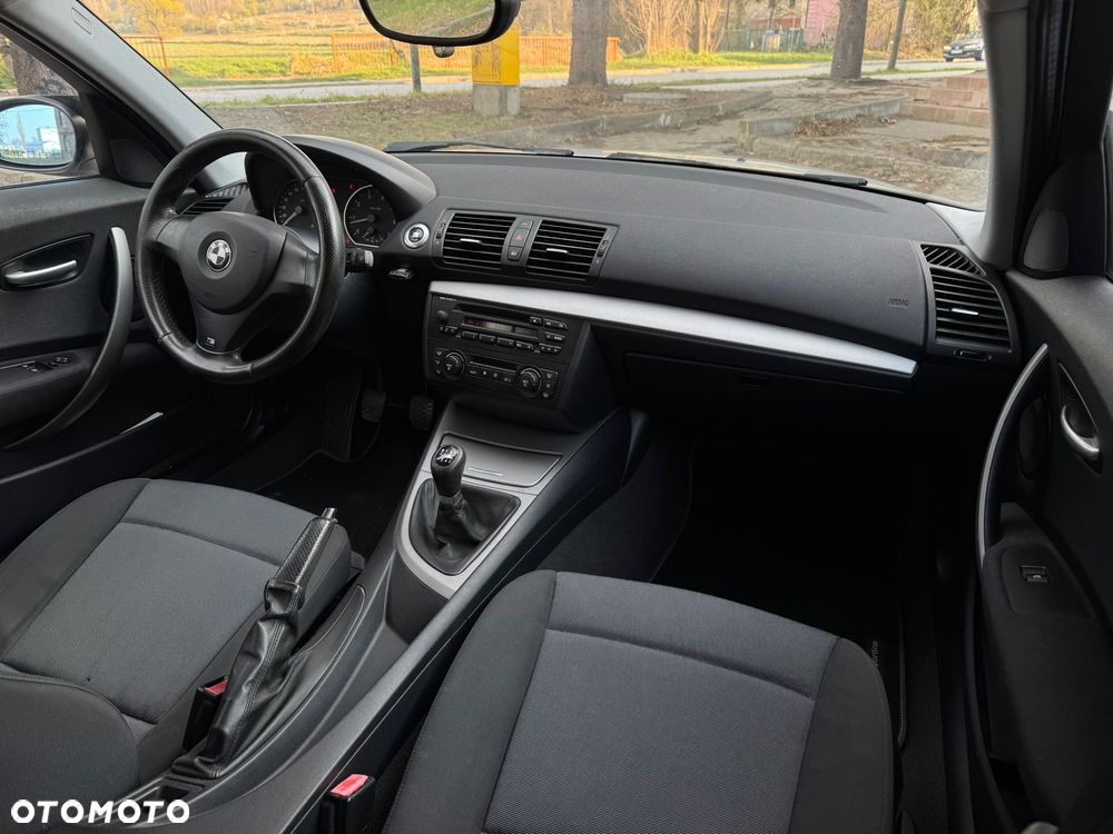 BMW Seria 1 118i - 7