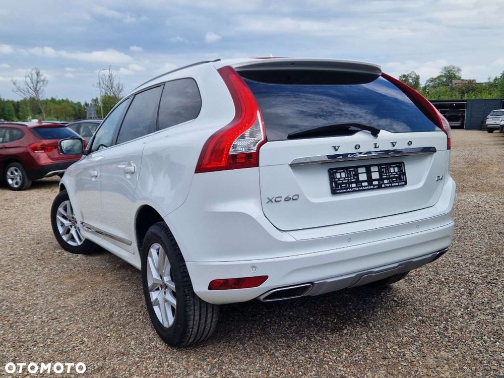 Volvo XC 60 D4 Momentum - 3