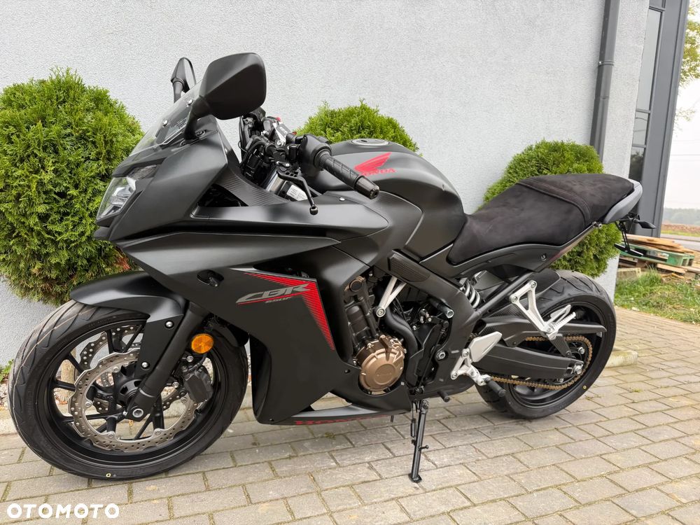 Honda CBR - 35