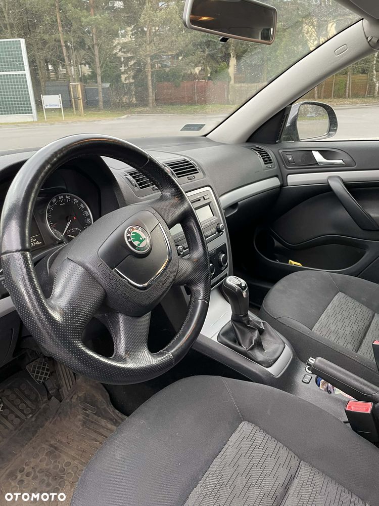 Skoda Octavia 2.0 TDI DPF Ambition - 4