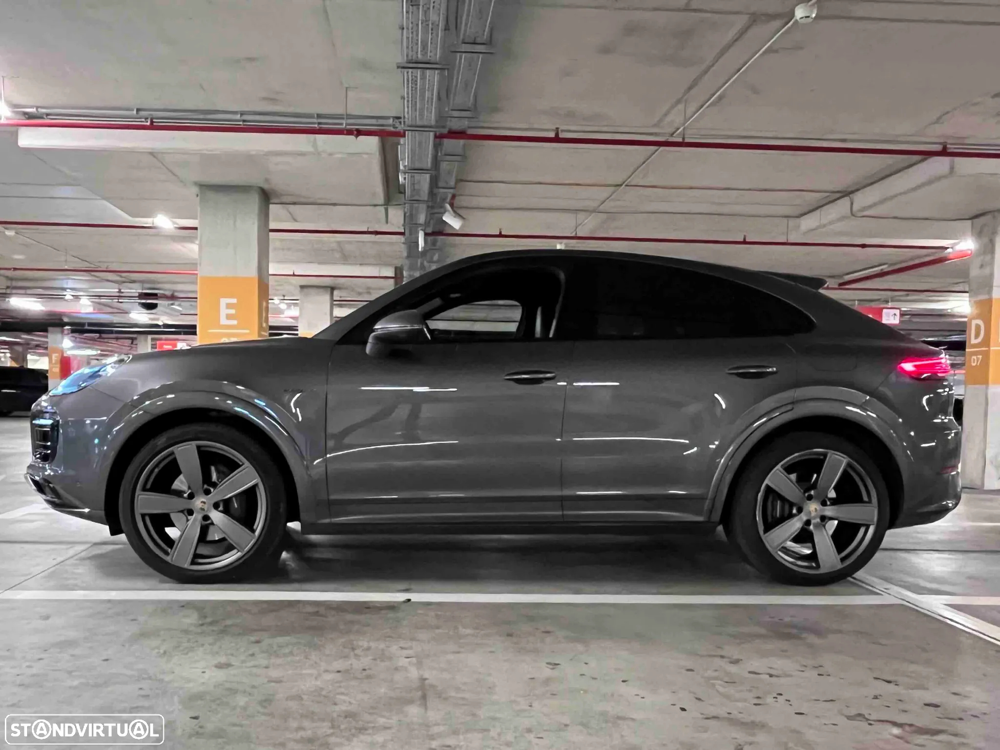 Porsche Cayenne Coupé E-Hybrid - 4