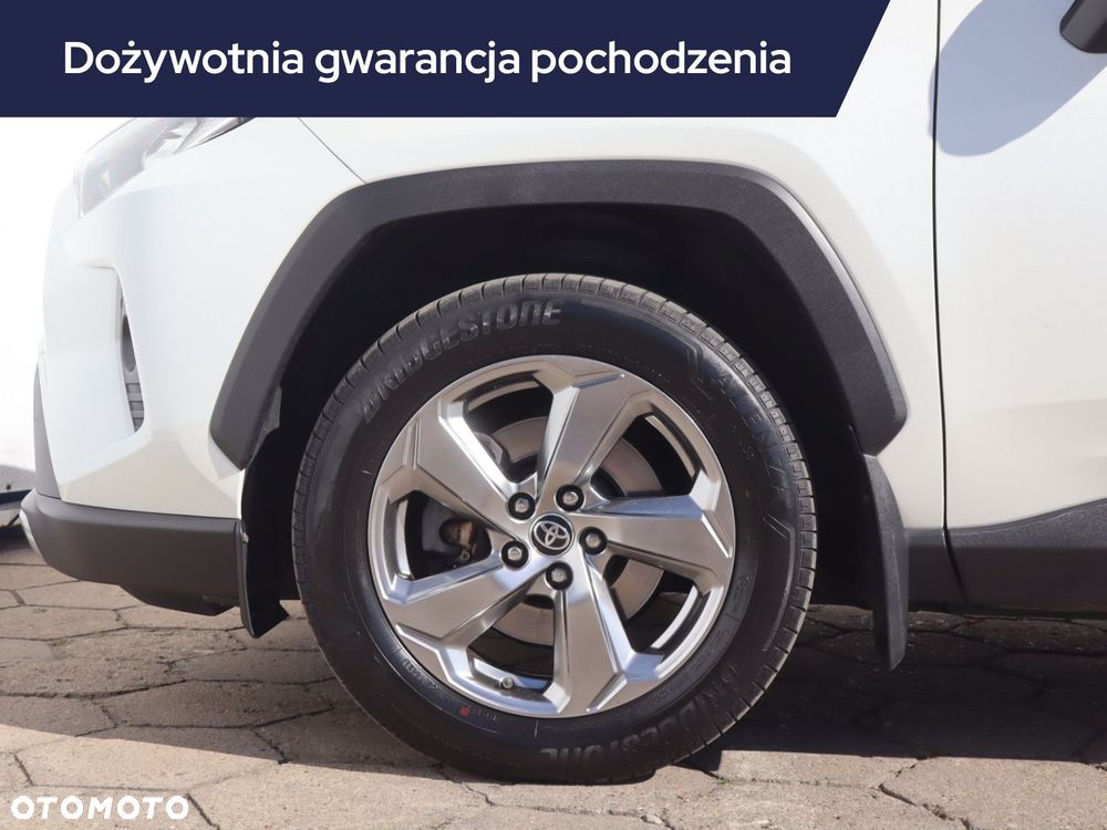 Toyota RAV4 - 17