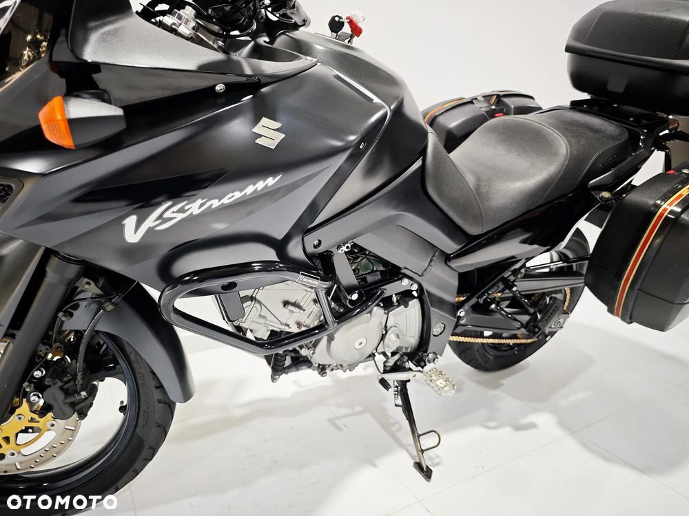 Suzuki V-STROM - 14