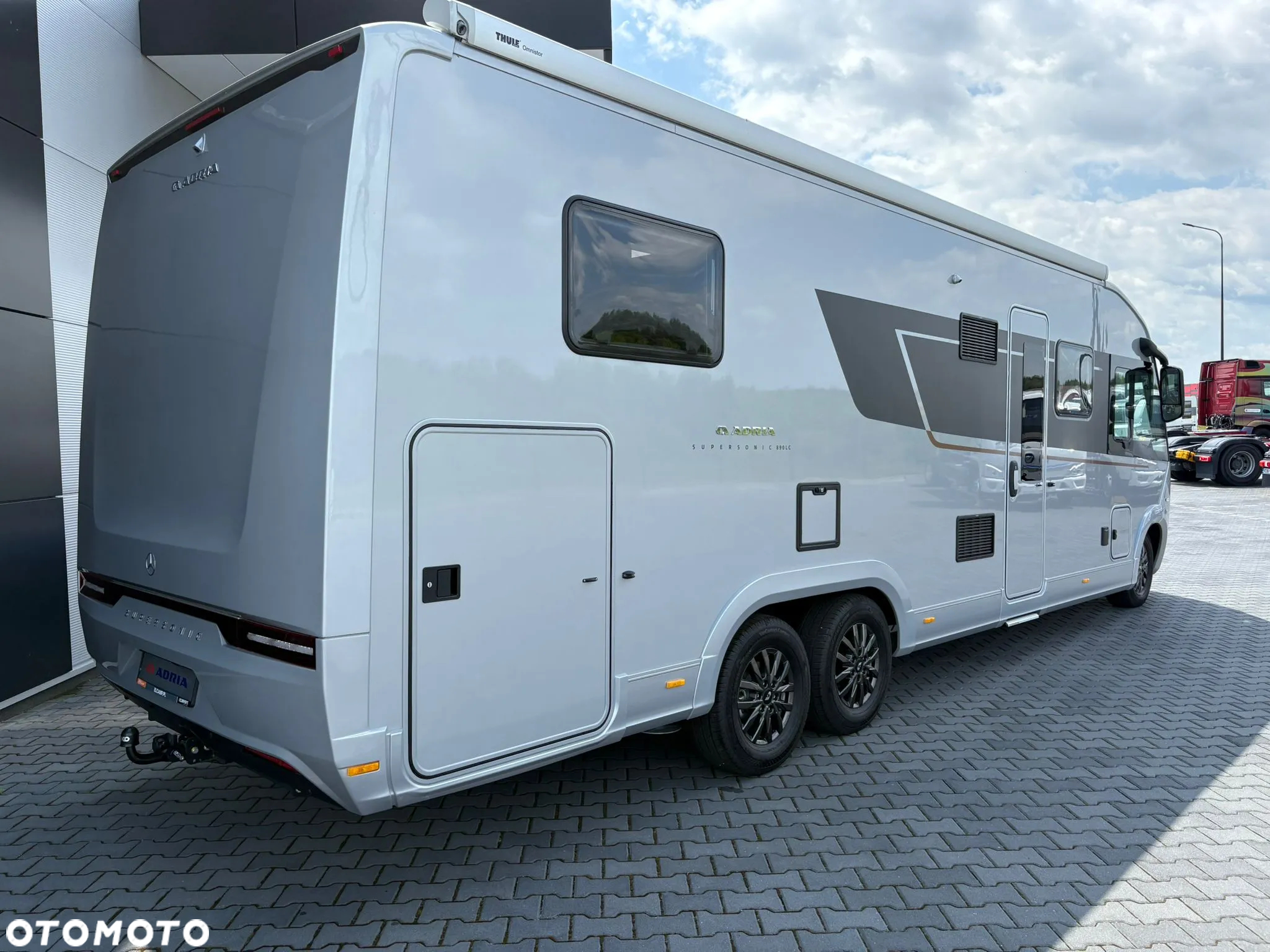 Adria Supersonic 890 LC - 2