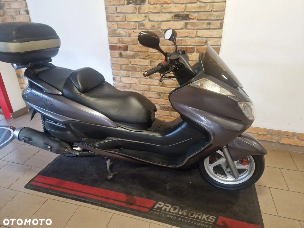 Yamaha Majesty - 2