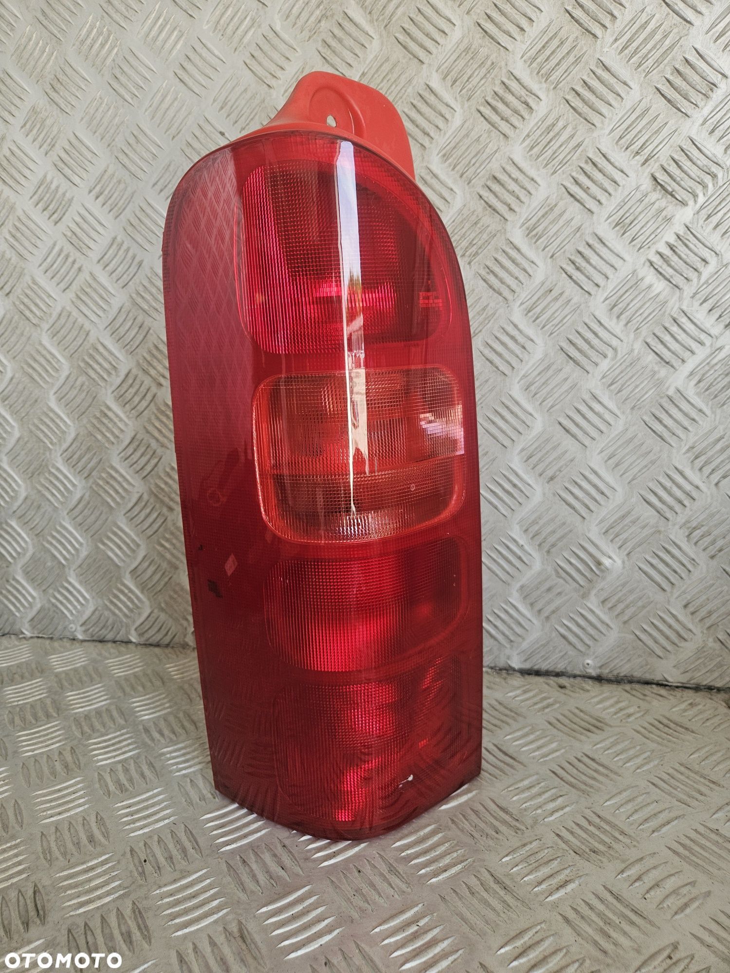Renault Mastra Movano lampa lewa tył tylna - 1