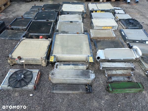 Chłodnica wody,oleju,klimatyzacji denso,agco,tecnoclima,ACV0236300,4500804,,THERMICS,057347,merlo,0363/50791 hurlimann,4281709m4,massey,acv0303170 międzystopniowa,acw1327000.4388092m5,deadong-ud24-340aa,fendt.acv027579a,mahle,acv0303150,acv0258150. 36538710.4285470m4, 4352863m95, zespółchłodnic,tb36 0931a, tgb,pa66-gf30,radiator,reno 120-54,case,new holland ts,intercooler