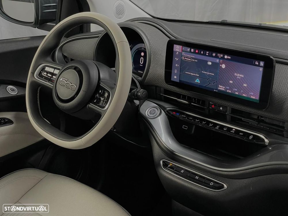 Fiat 500e La Prima - 11