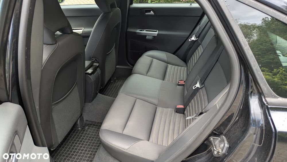 Volvo S40 2.0D - 17